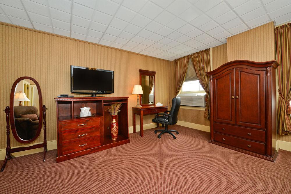Hotel Genetti Hotel, Surestay Collection By Western Williamsport